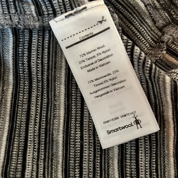 Smartwool xs cap sleeve wool dress with pockets - Picture 9 of 9